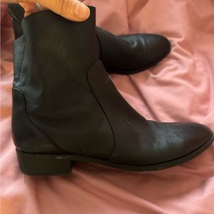 TOPSHOP smooth black leather boots